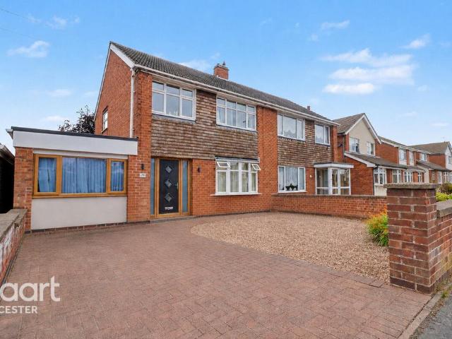 House for sale in Hugglescote, Leicestershire