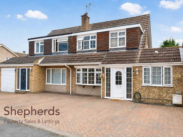 House for sale in Broxbourne, Hertfordshire