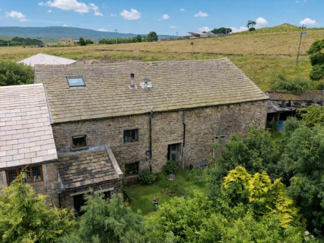 House for sale in Laneshaw Bridge, Higherford
