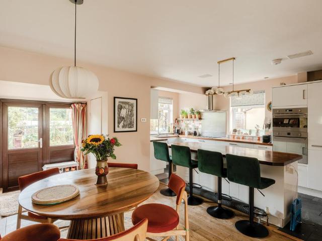 House for sale in Feckenham, City Of Bristol