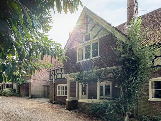 House for sale in Pouchen End, Hertfordshire