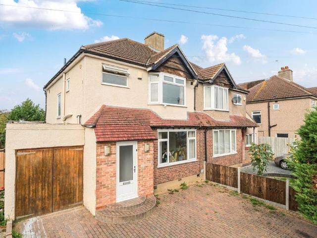 House for sale in London Borough of Bromley, Greater London