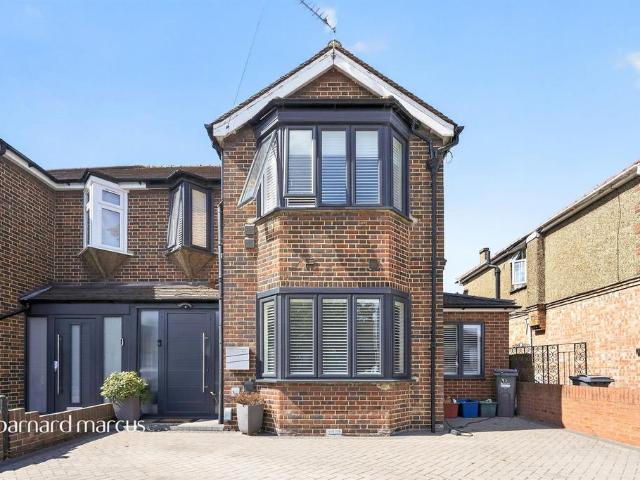 House for sale in London Borough of Hounslow, Feltham