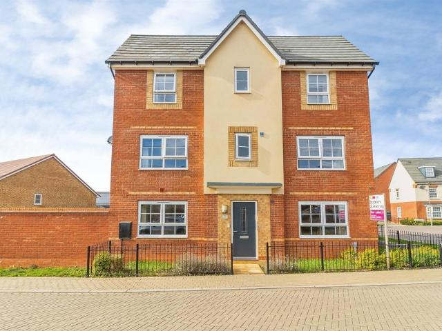 House for sale in Old Wolverton, Milton Keynes