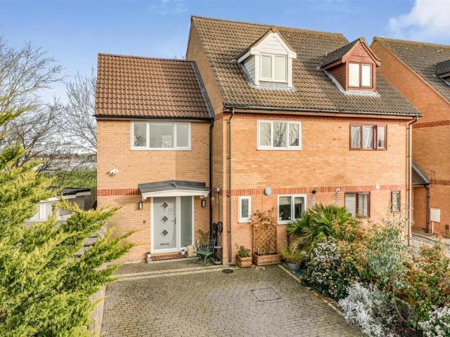 House for sale in Shenley Church End, Milton Keynes