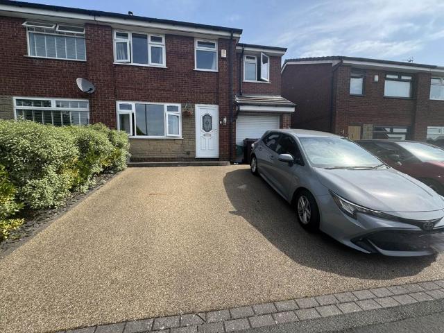 House for sale in Middleton Junction, Pendock