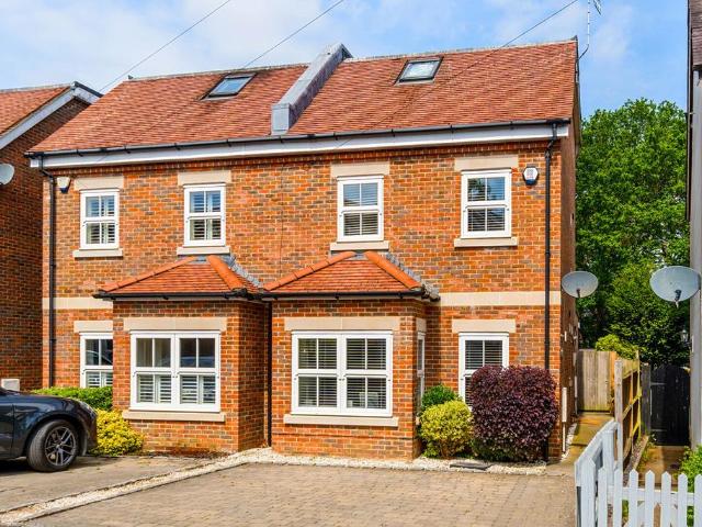 House for sale in Blackhills, Surrey