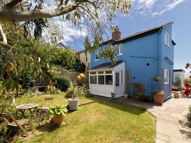 House for sale in West Marina, Guestling Green