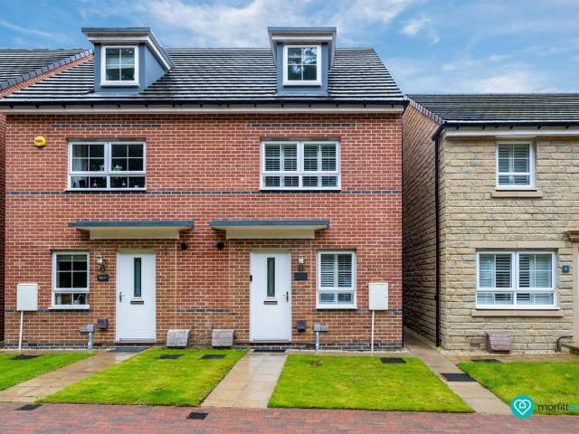House for sale in Wharncliffe Side, Sheffield