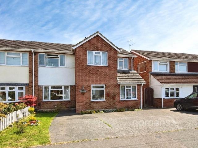 House for sale in Farnborough, Hampshire