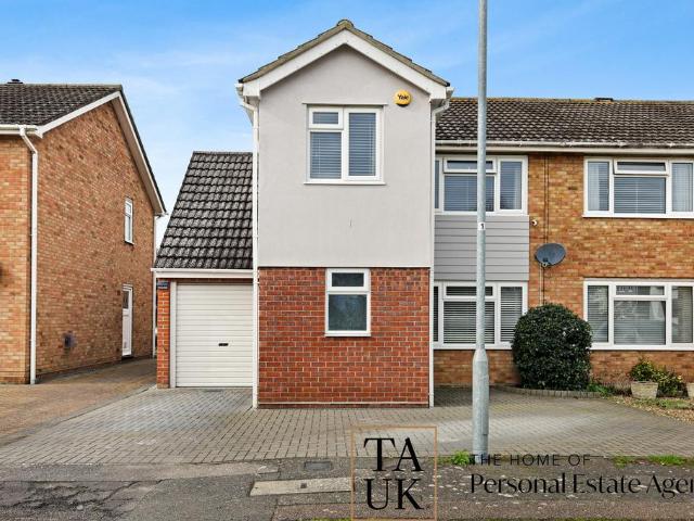House for sale in Fordham Heath, Essex