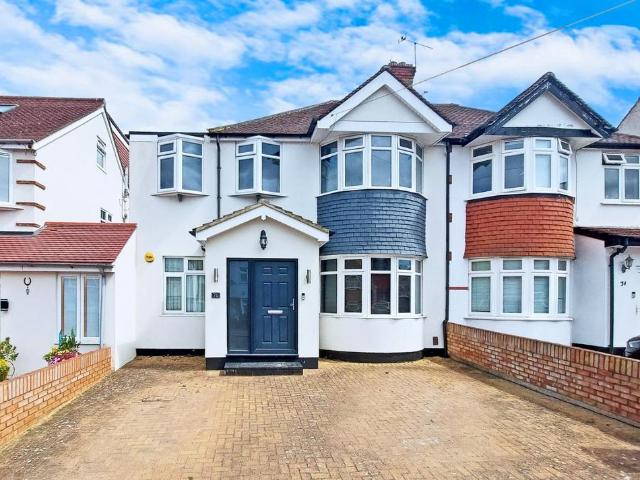 House for sale in Lane, Greater London