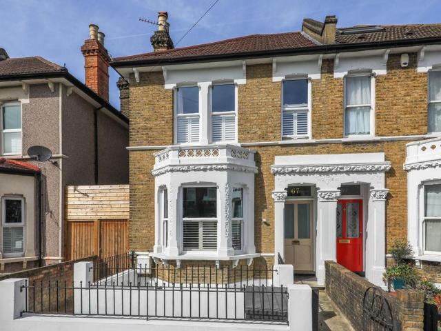 House for sale in London Borough of Lewisham, Greater London