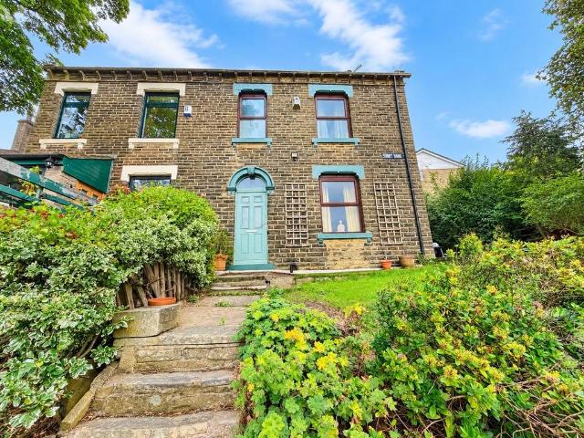 House for sale in Thornton, Bradford