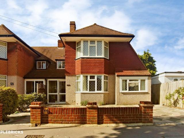 House for sale in London Borough of Croydon, Greater London