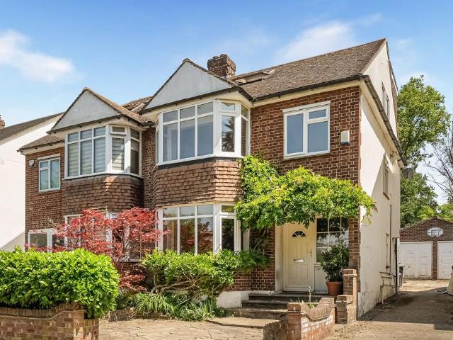 House for sale in Epping, Essex