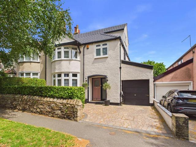 House for sale in Stumperlowe, Fulwood