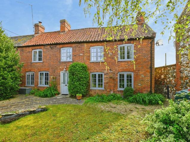 House for sale in Ringstead, Brookville