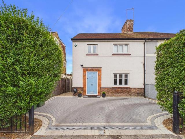 House for sale in Blackhills, Surrey