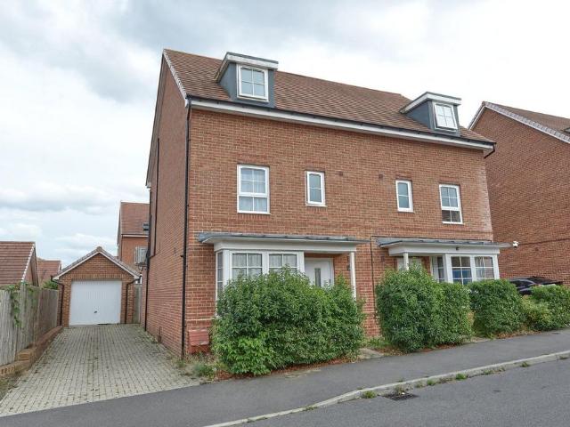 House for sale in Aldershot, Rushmoor