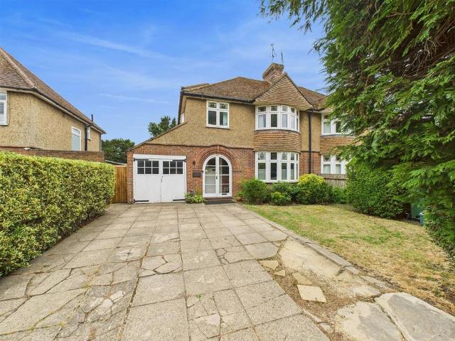 House for sale in Bedgrove, Aylesbury