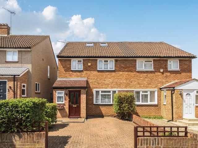 House for sale in Greater London