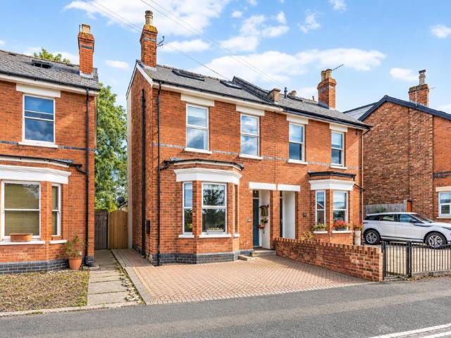 House for sale in Hall Road Allotments, Cheltenham