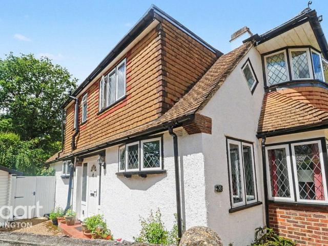 House for sale in Poverest, Greater London