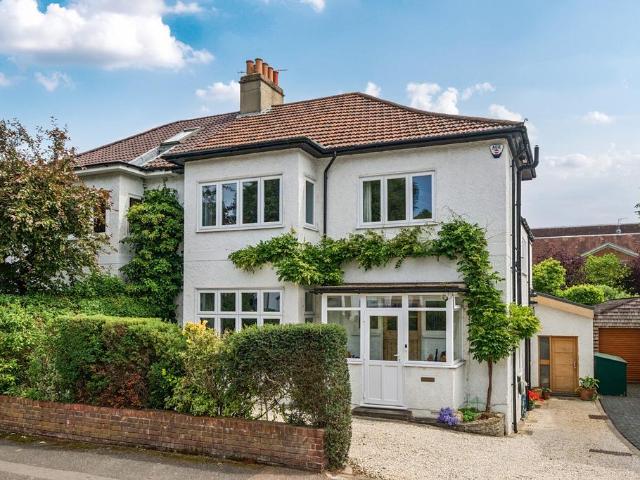 House for sale in Kidbrooke, Greater London