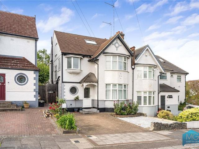 House for sale in London Borough of Barnet, Greater London