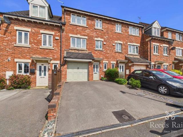 House for sale in Middlecroft, Loundsley Green