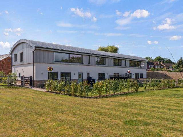 House for sale in Tebworth, Bedfordshire