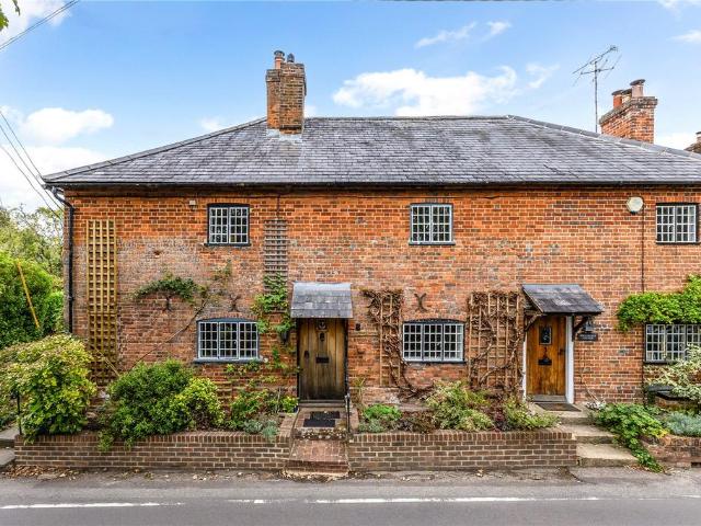 House for sale in Barton Stacey, Hampshire