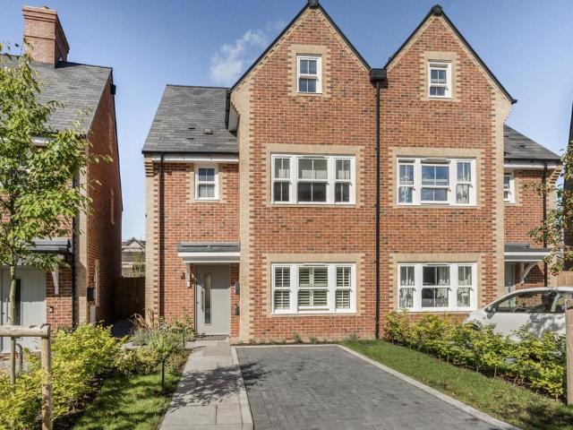 House for sale in New Marston, The Slade
