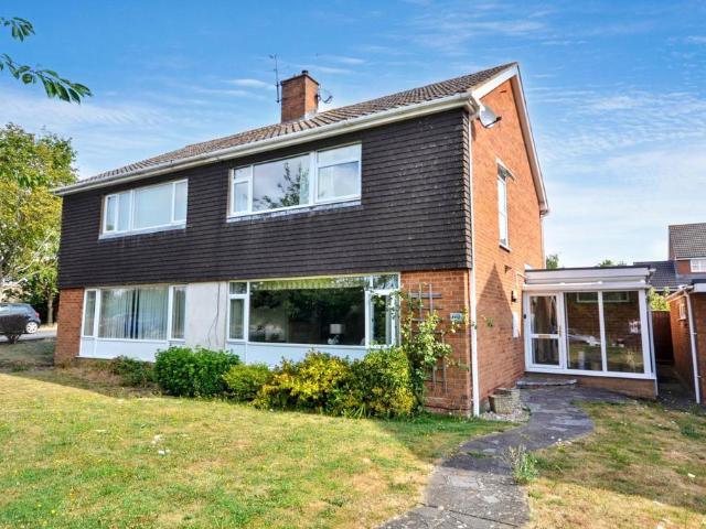 House for sale in Golden Valley, Gloucestershire
