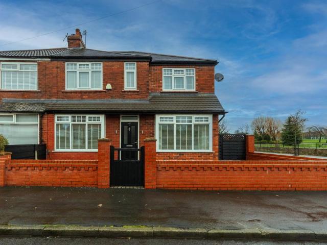 House for sale in Greenheys, Greater Manchester
