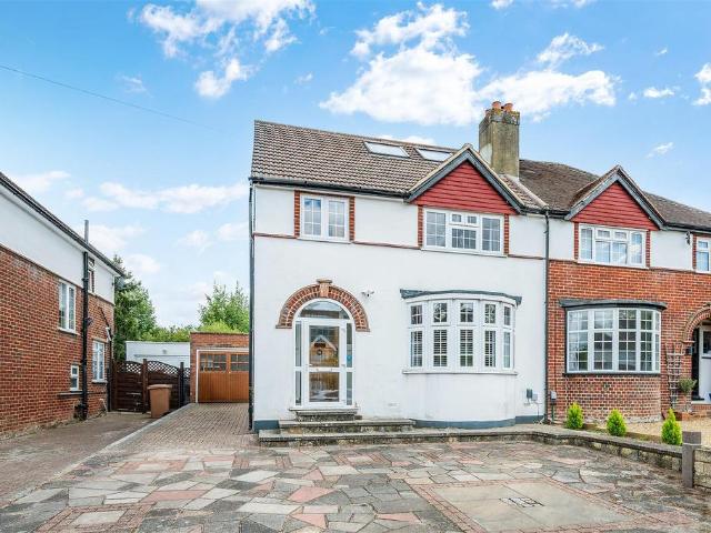 House for sale in Nork, Red Hill