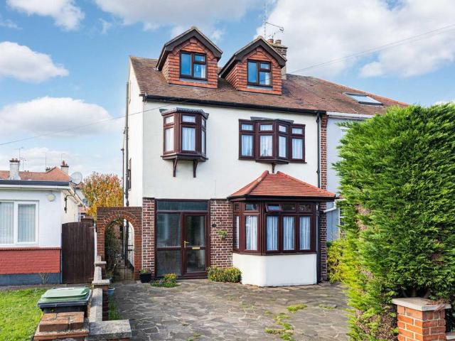 House for sale in Alton Barnes, Isle Of Man