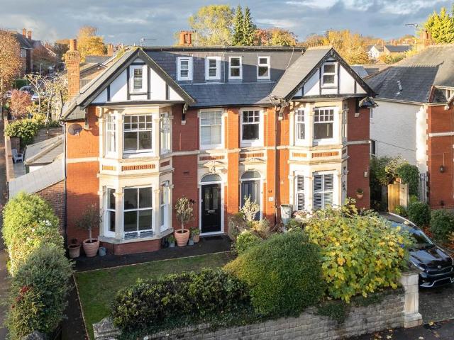 House for sale in Rodbourne, Swindon