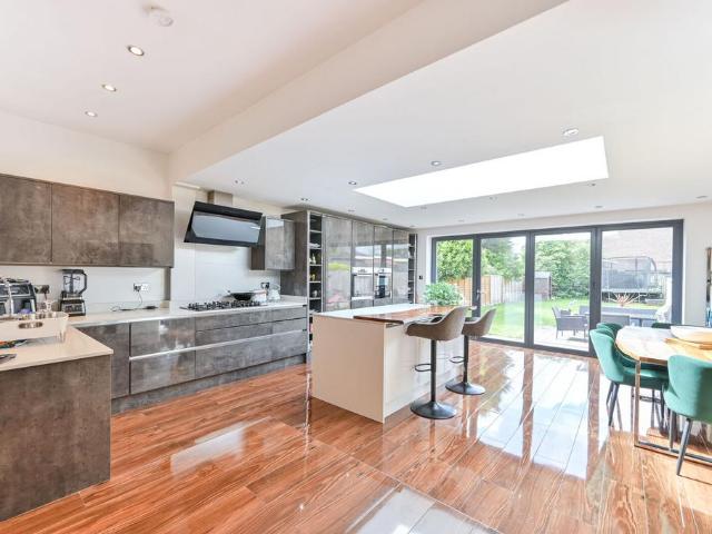 House for sale in Alperton, Greater London