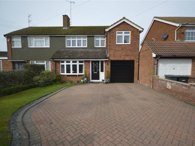 House for sale in Sundon Park, Luton