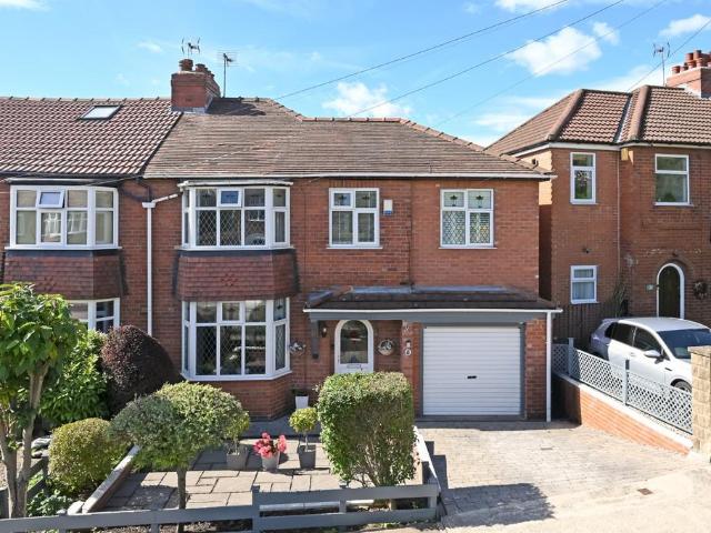 House for sale in High Field, York
