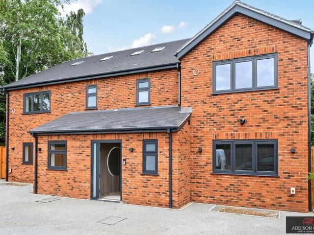 House for sale in Caversham Park, Reading