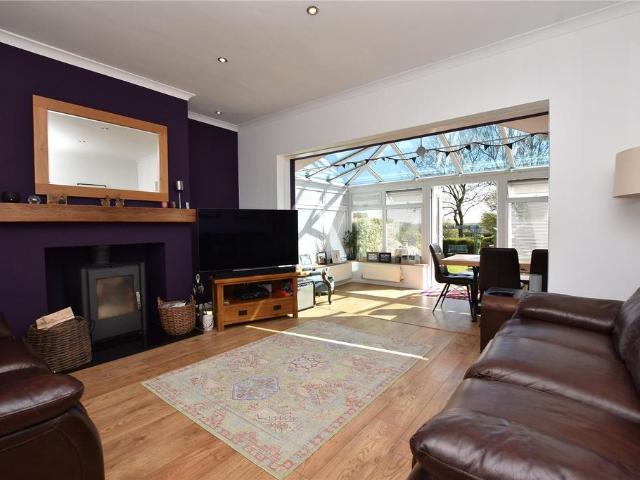 House for sale in Barwick in Elmet and Scholes, Barwick In Elmet