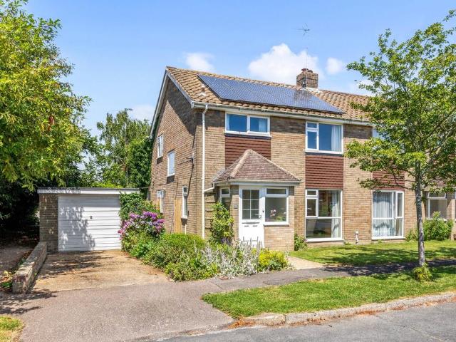 House for sale in Perryfields, West Sussex