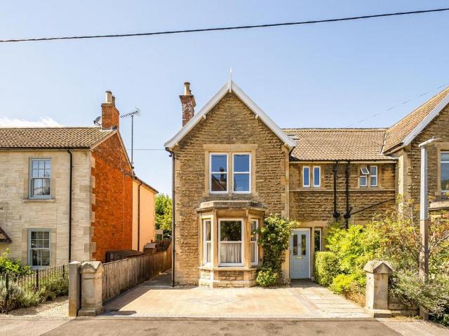 House for sale in Melksham, Wiltshire