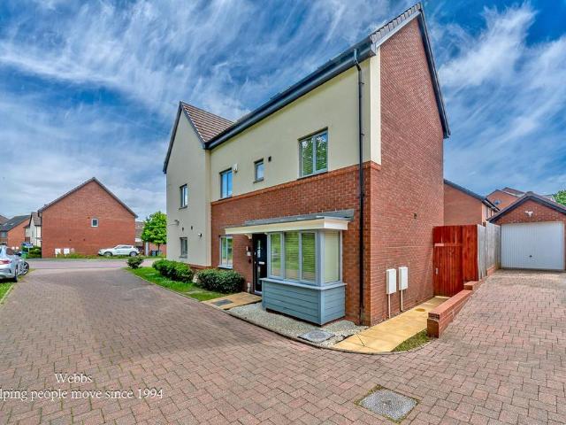 House for sale in Little Burton, Tipton