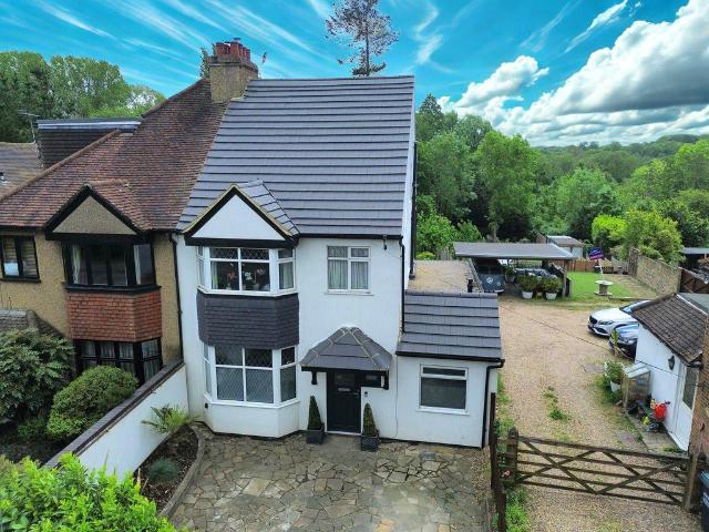 House for sale in Batchworth