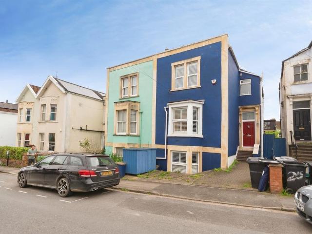 House for sale in Wapping Wharf, Feckenham