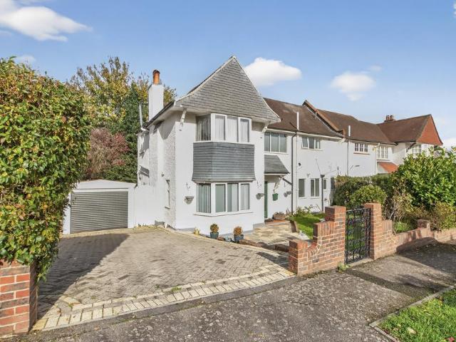 House for sale in London Borough of Croydon, Purley